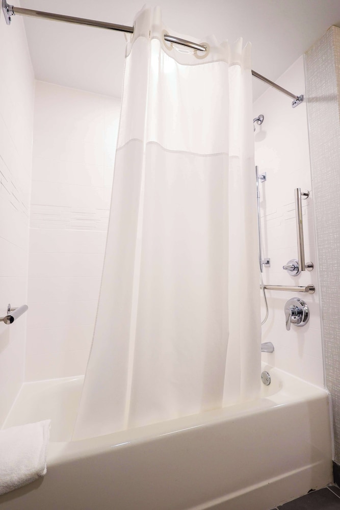 Hampton Inn Rehoboth Beach - photo 58