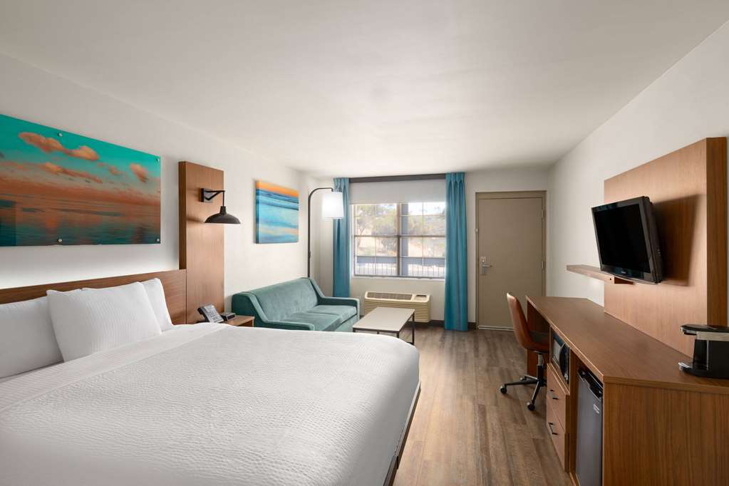La Quinta Inn by Wyndham San Diego Miramar - photo 9