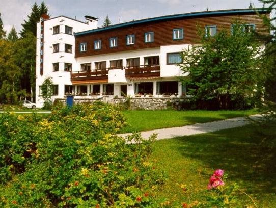 Hotel Berghof — Seefeld In Tirol