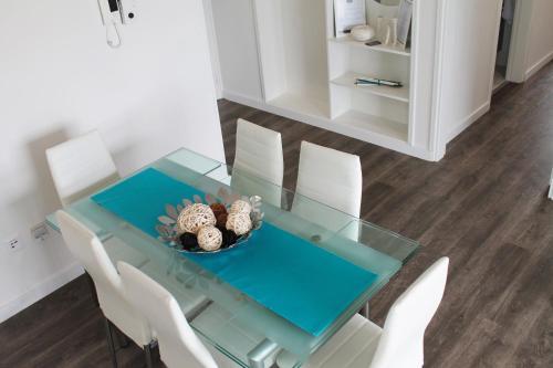 Lazuli Beachfront Apartment 144