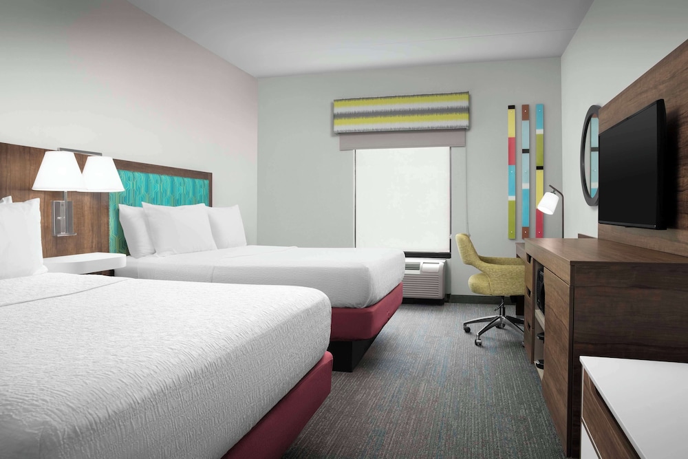 Hampton Inn Dandridge - photo 6