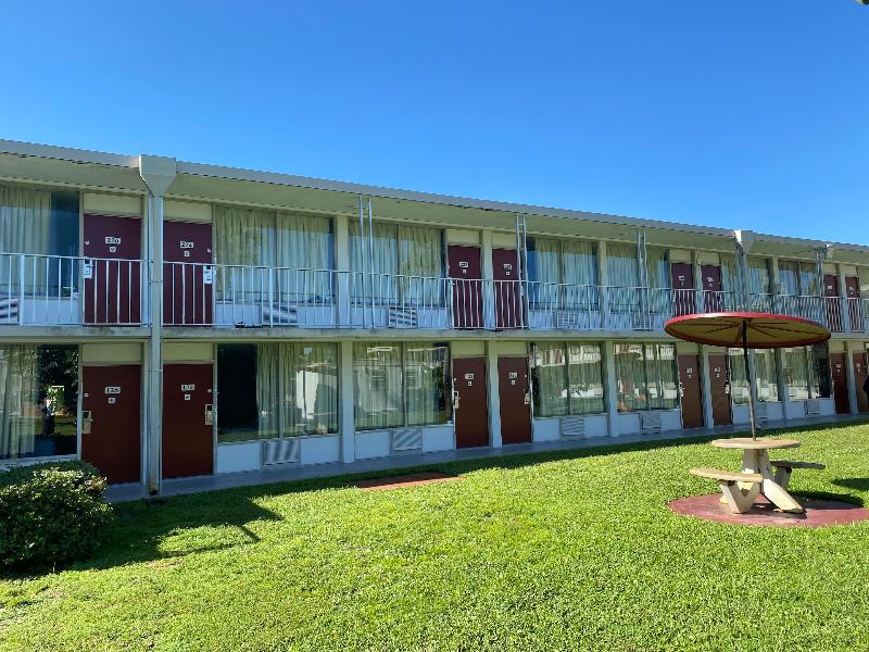 Red Roof Inn Vero Beach I 95 - photo 2