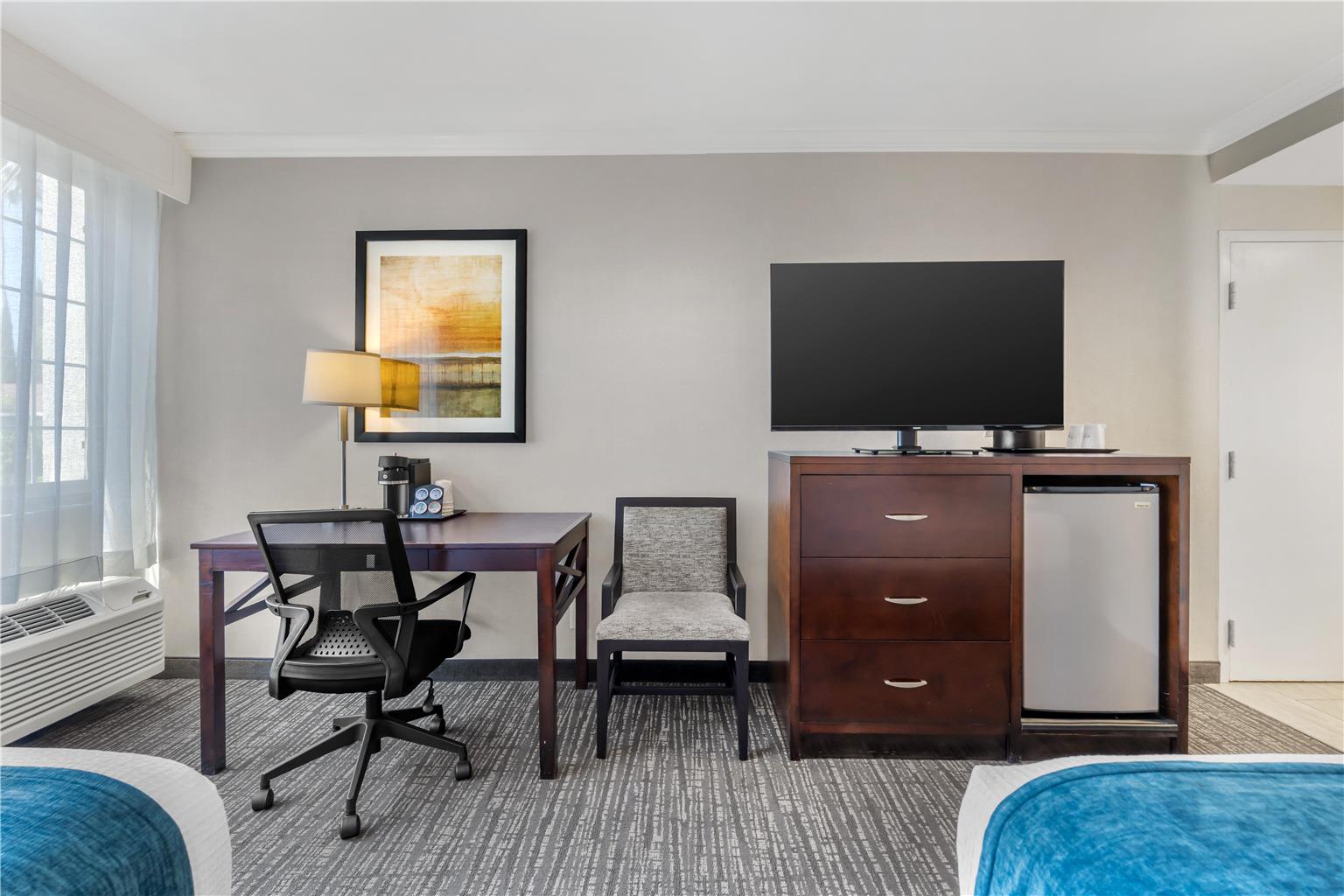 Best Western Plus Carriage Inn - photo 14
