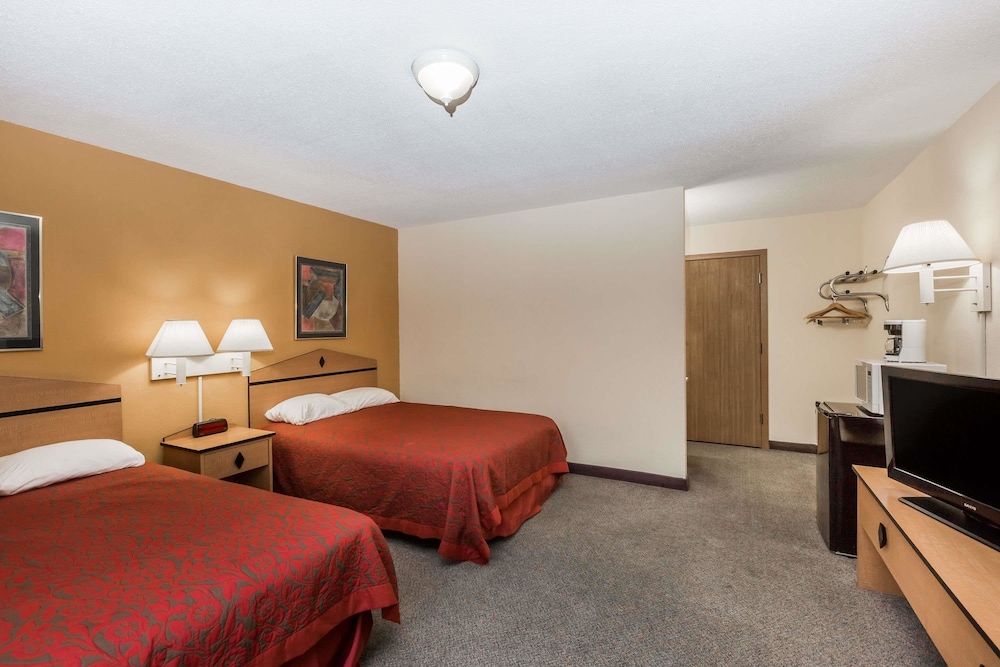 Days Inn by Wyndham Atlantic - photo 9