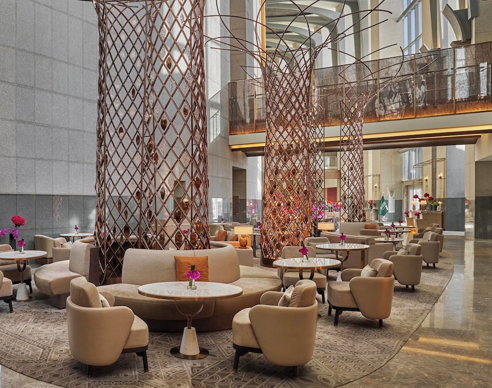 Four Seasons Hotel Riyadh — Riyadh — photo 2