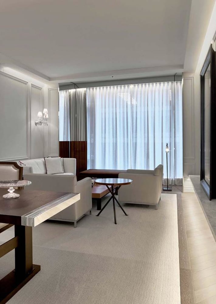 Baccarat Hotel and Residences New York - photo 33