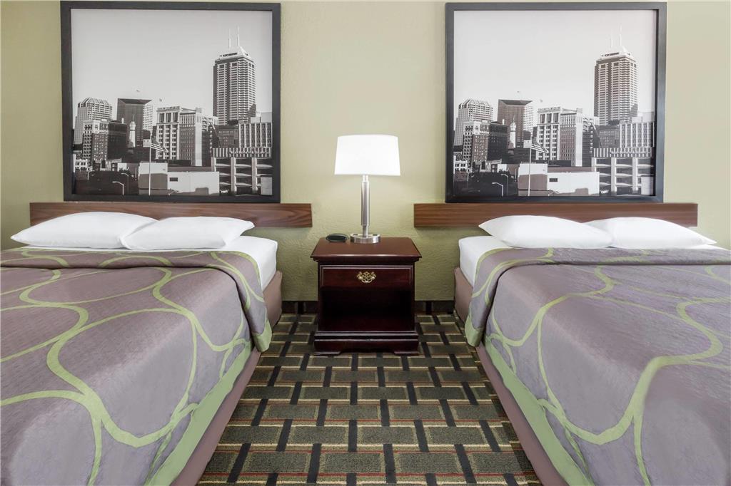 Super 8 by Wyndham Logansport - photo 12