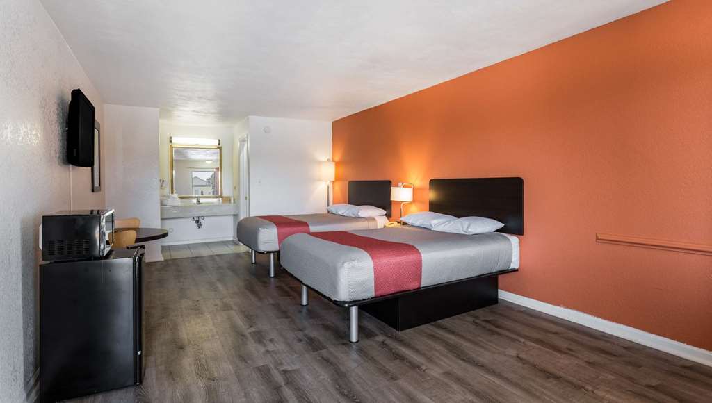 Motel 6 Portsmouth VA - photo 24