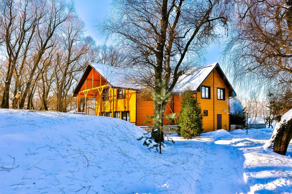 Ostrov Rybolovnaya Usadyba Recreation Center — hotel in Ostrov