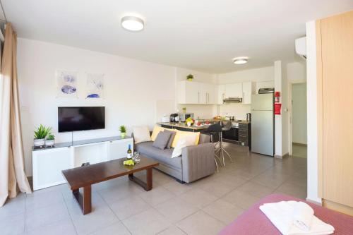 Lucile Coralli Beachfront Apartment