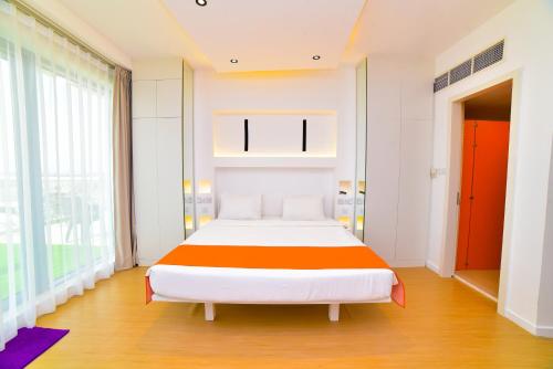 Let the Sea’s Infinity Rock You in Ras Al Khaimah City, United Arab Emirates