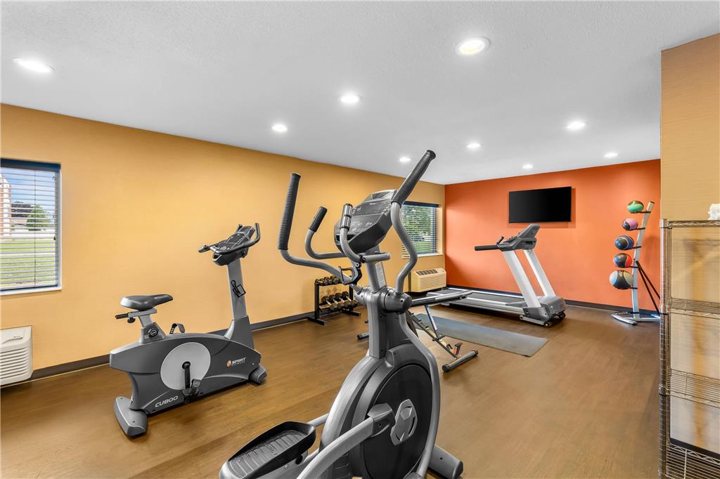 Comfort Inn Mayfield Heights Cleveland East - photo 33
