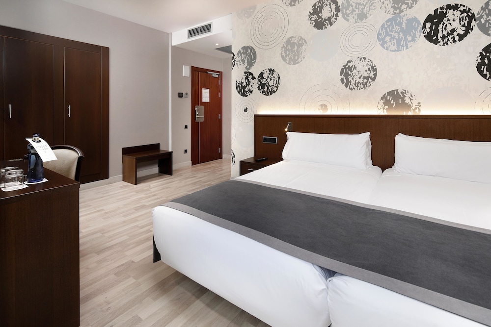 Hcc Taber - carbon neutral hotel in Barcelona