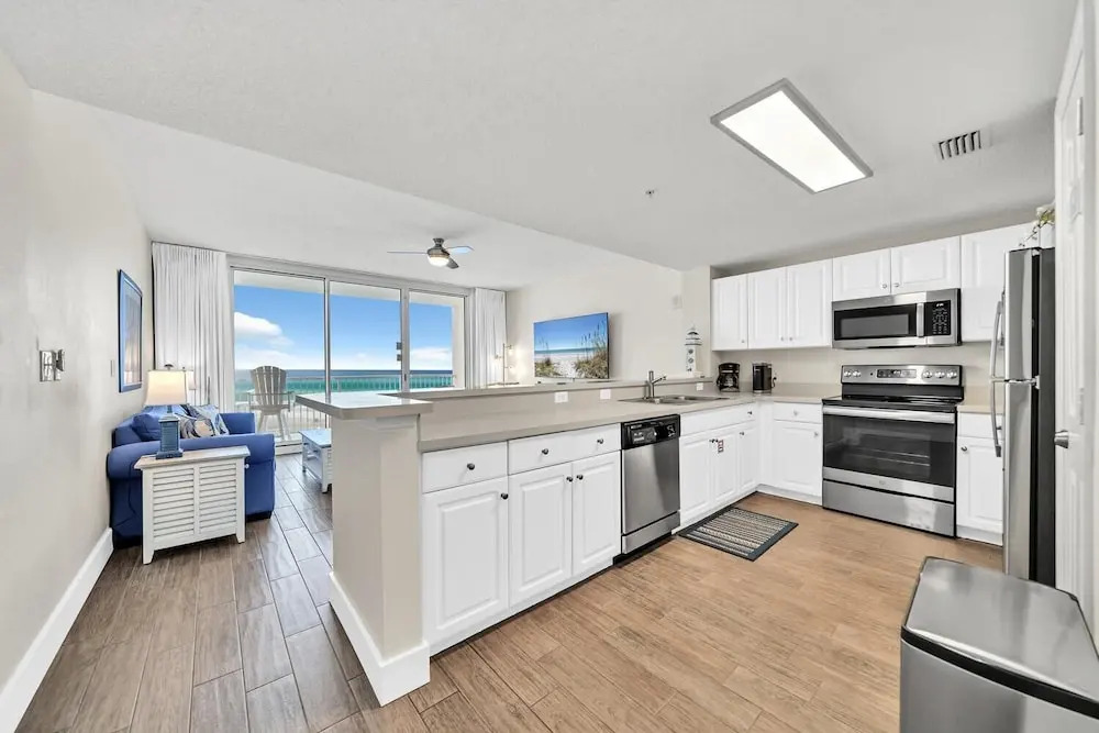 Majestic Beach Towers 1 1014 - photo 22