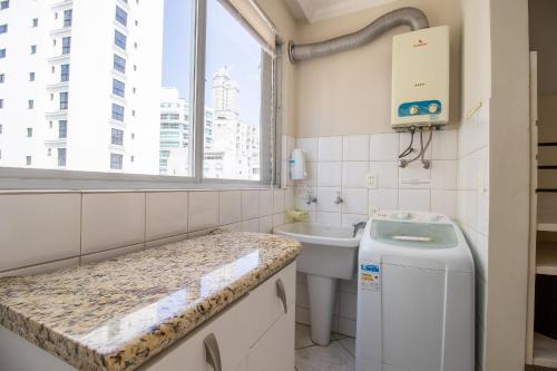 CRM71 3 Dorm Centro TV Smart Garagem Wi Fi