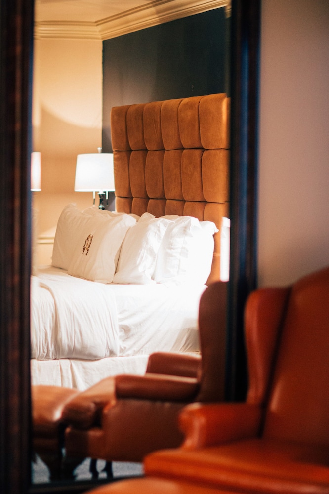 The Remington Suite Hotel and Spa - photo 8
