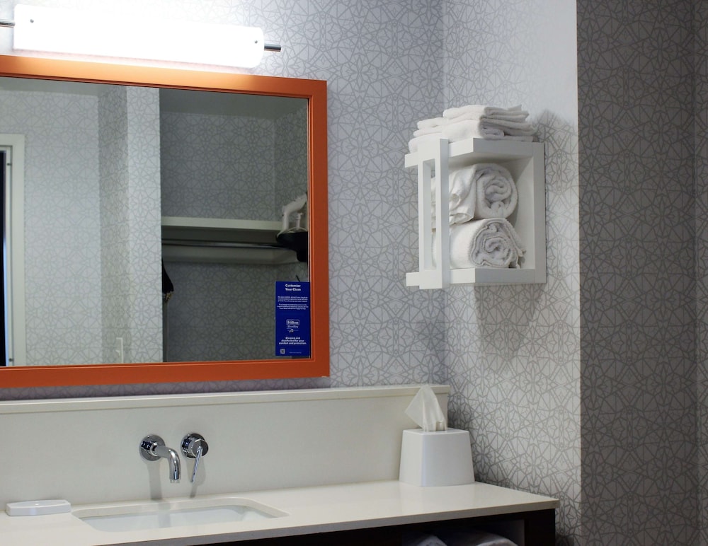 Hampton Inn Lexington NC - photo 36