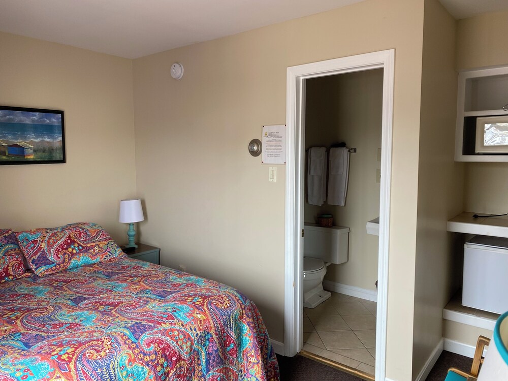 Grand View Motel - photo 22