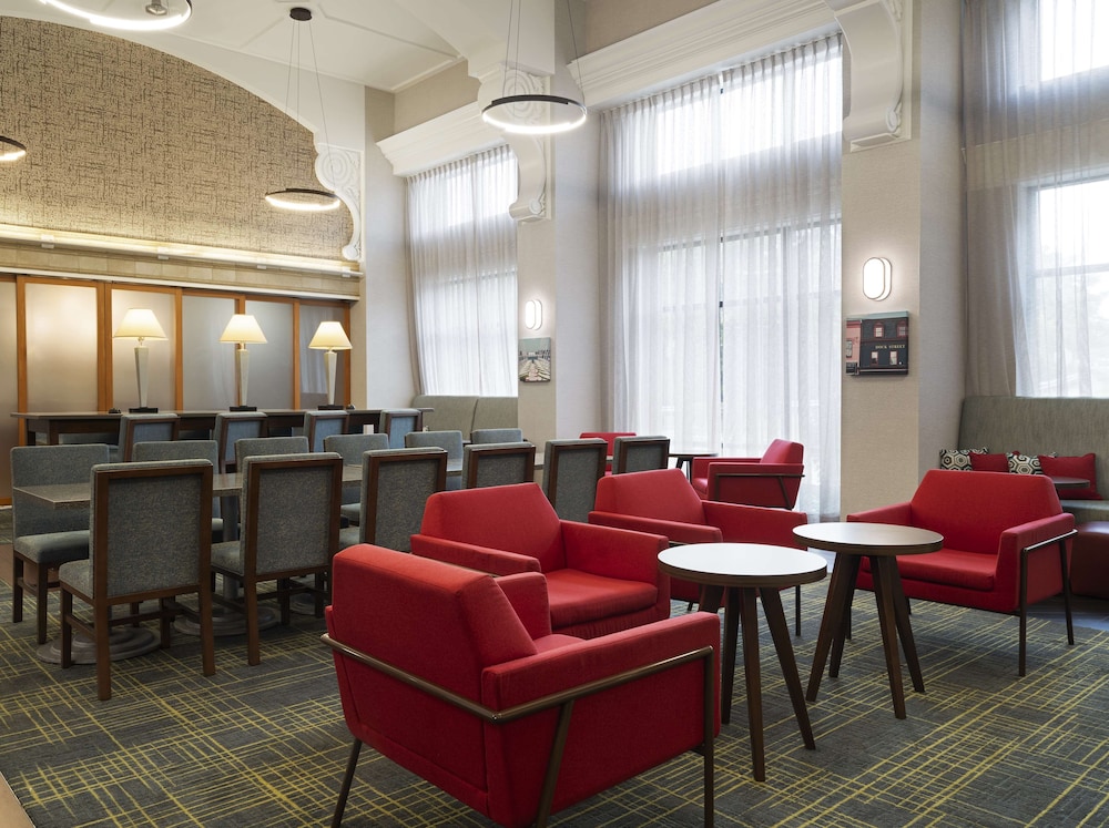 Hampton Inn & Suites Arundel Mills Baltimore - photo 2