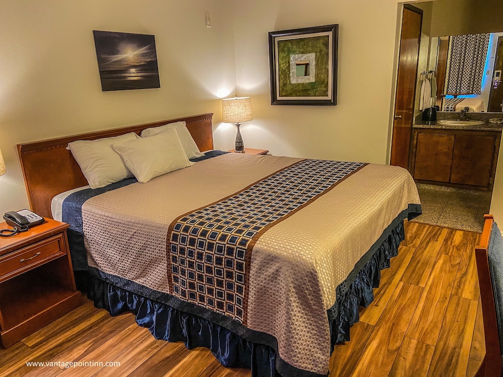 Vantage Point Inn Woodland Hills - photo 9