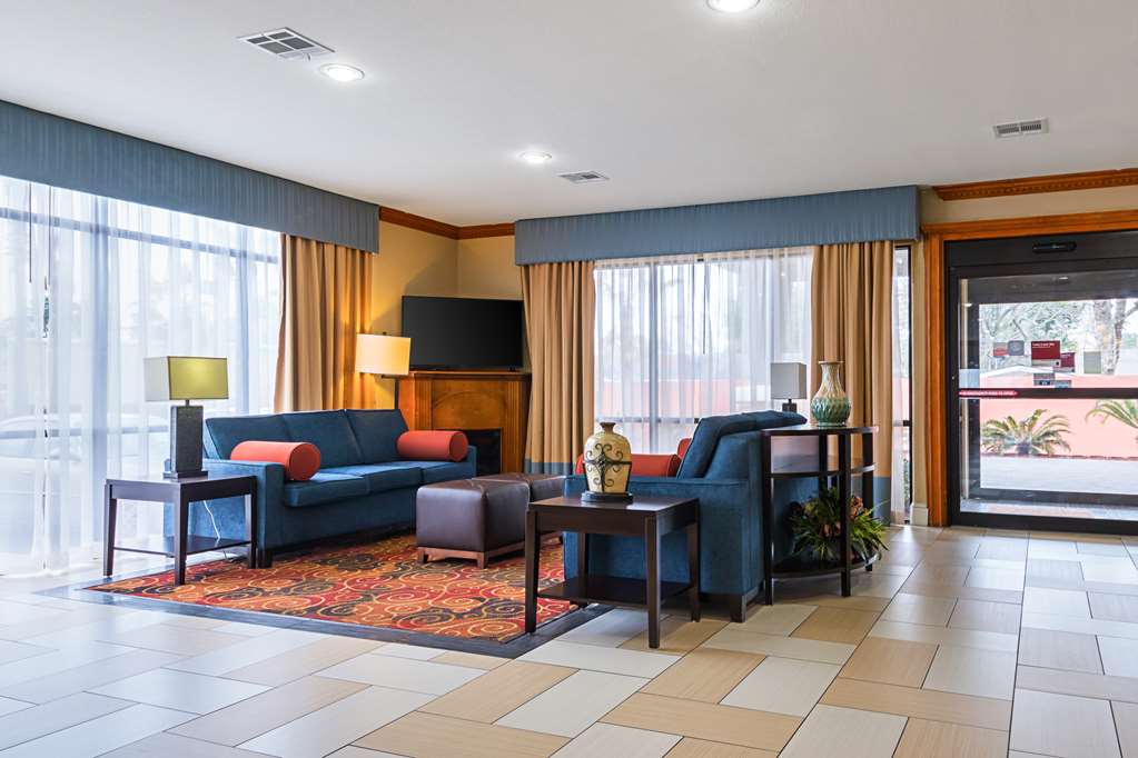 Comfort Suites Lake Charles - photo 6
