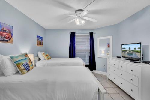Shipwatch 213C by Wild Dunes Ocean View - photo 18
