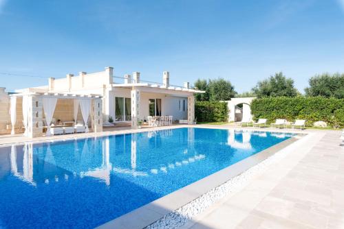 Villa Niraclò by Raro Villas — 4-Star Luxury Hotel in Carovigno, Italy