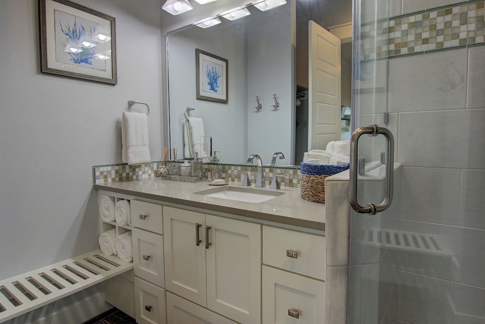 Coastal Charm 258 HI - photo 16