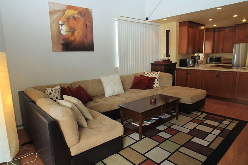 Kailua Bay Resort 3301 Two Bedroom Condo - photo 14