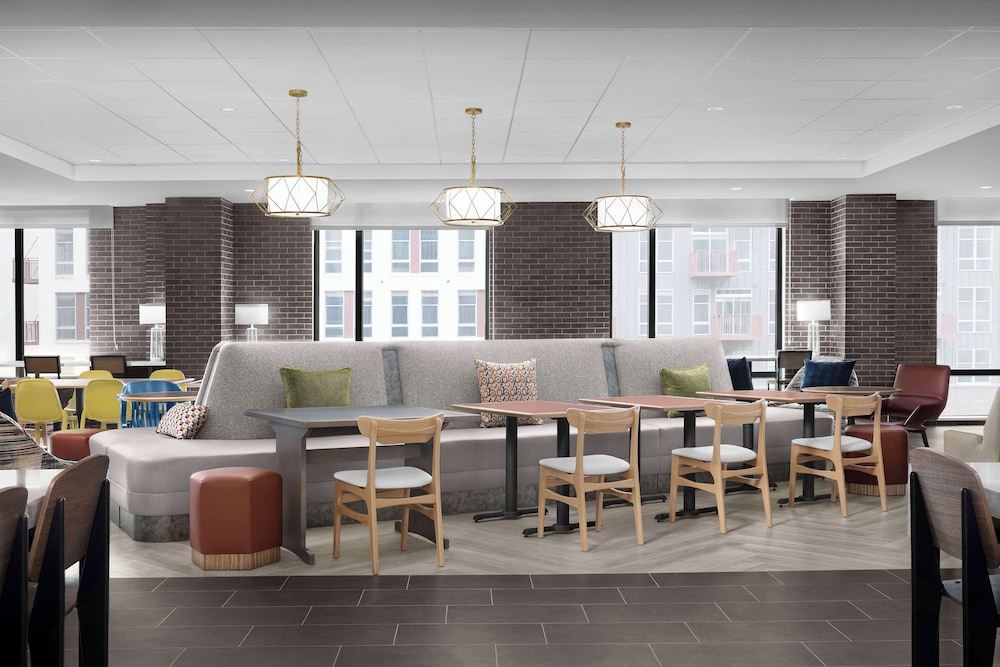 Home2 Suites By Hilton Falls Church - photo 3