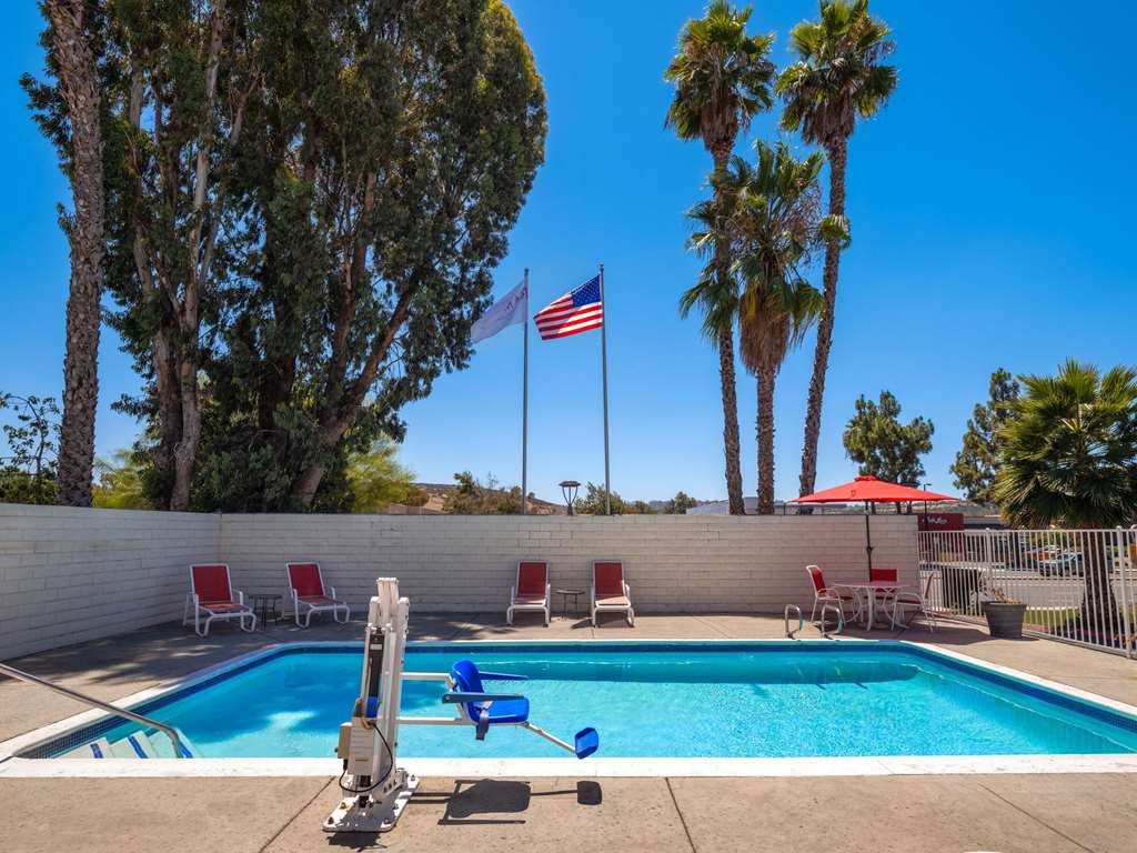 Ramada by Wyndham San Diego Poway Miramar - photo 12