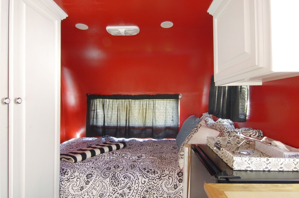 Palm Canyon Hotel & RV Resort - photo 35