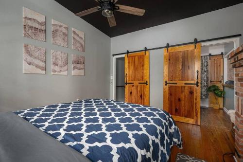 Johns Hopkins Historic Renovated home Fells Point — 4-Star Luxury Hotel in Baltimore, United States