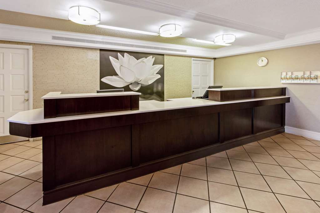 La Quinta Inn by Wyndham Santa Fe - photo 7