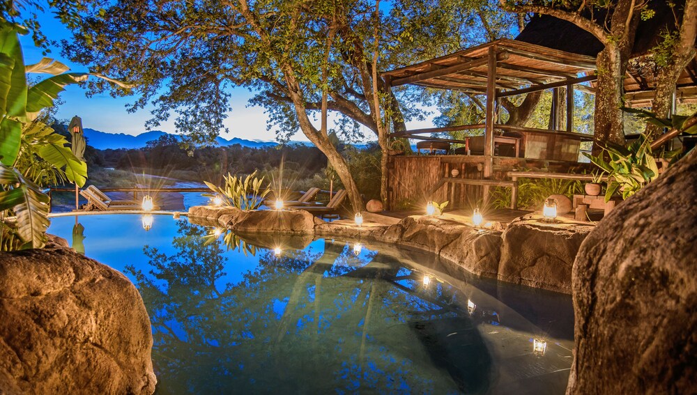 Karongwe Kuname Safari Lodge — 5-Star Luxury Hotel in Hoedspruit, South Africa