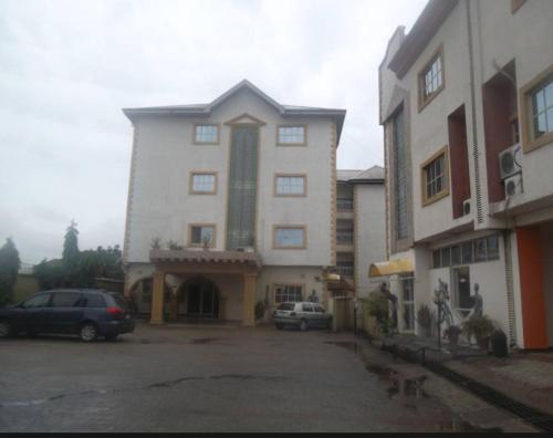 City Express Hotel