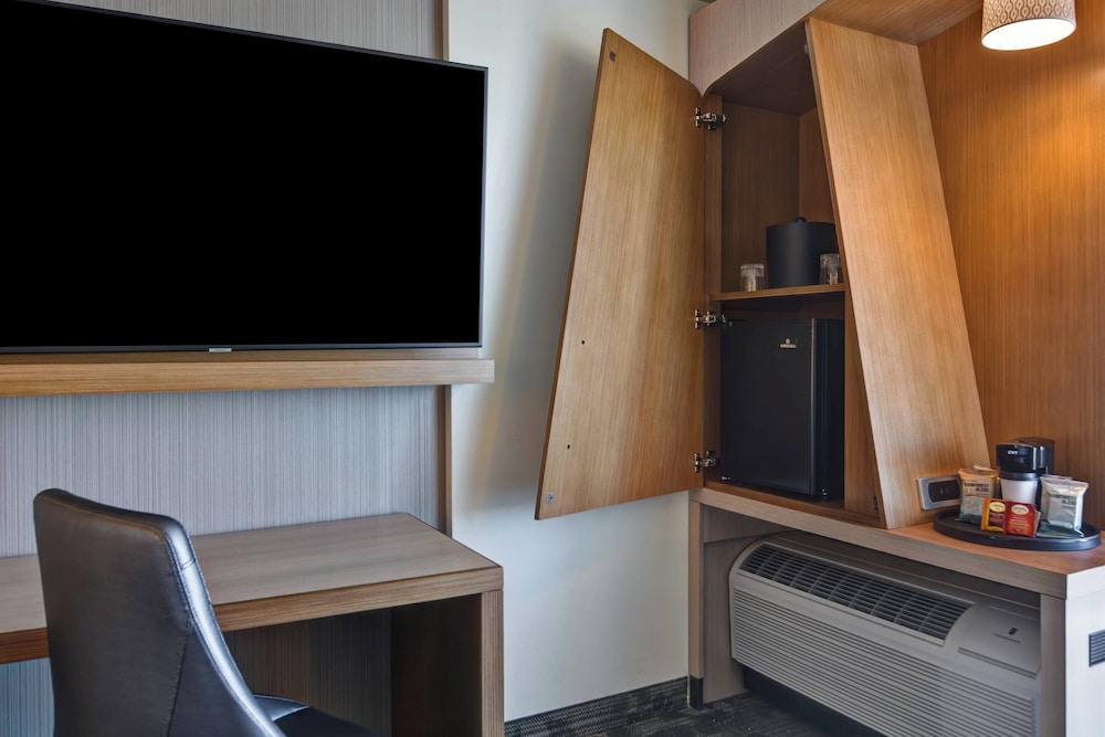 Courtyard by Marriott Bentonville Rogers Promenade - photo 10