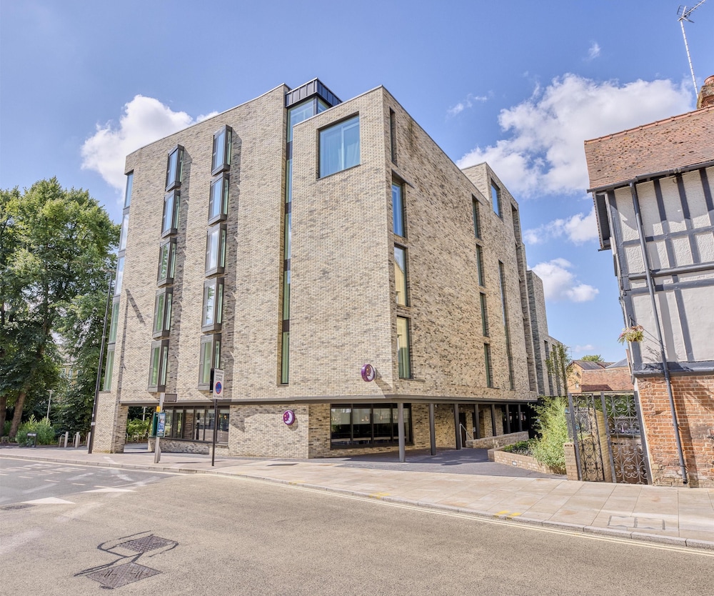 Premier Inn Oxford City Centre hotel in Oxford, United Kingdom