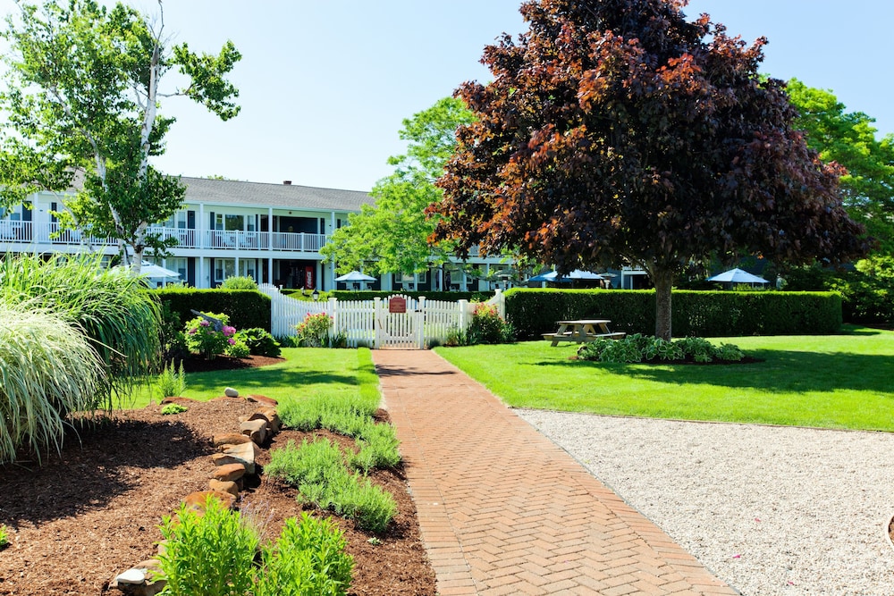 Seaglass Inn & Spa - photo 32