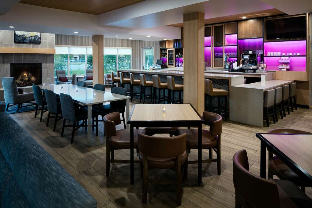 Hyatt Place Fairbanks - photo 11