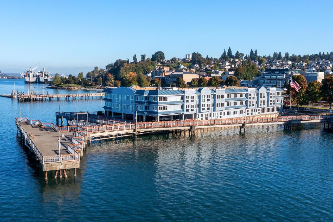 Silver Cloud Hotel Tacoma Waterfront - carbon neutral hotel in Tacoma