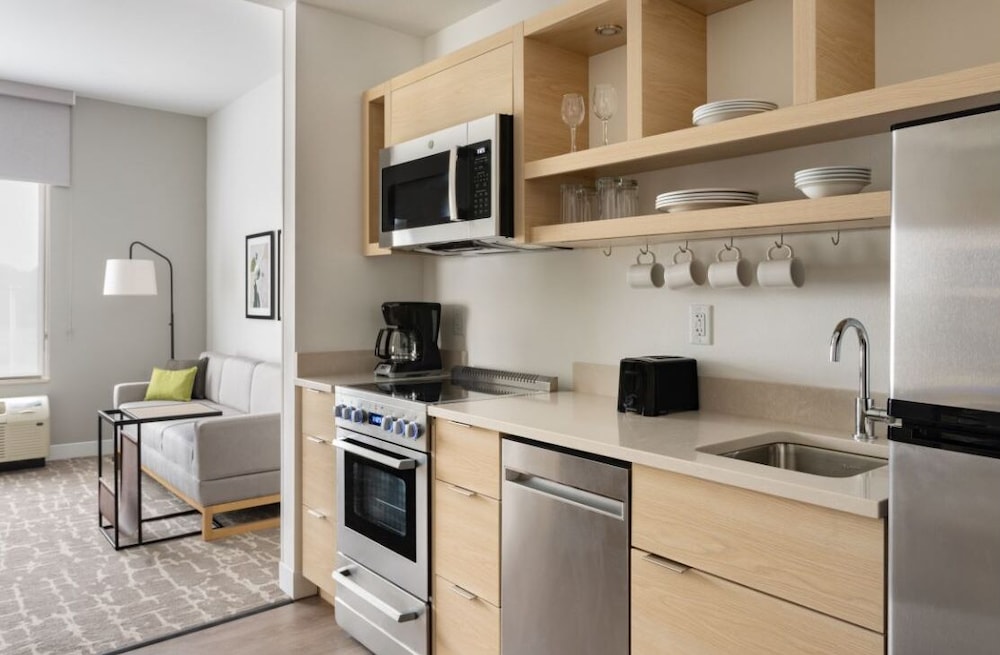 Towneplace Suites By Marriott Norfolk - photo 13