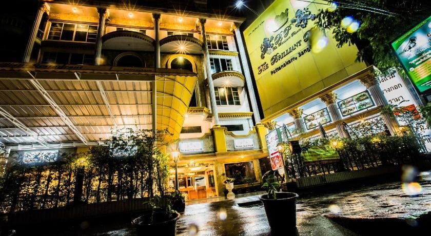 The Brilliant Palace The First Ladies' Hotel in Thailand — 5-Star Luxury Hotel in Suan Luang, Thailand