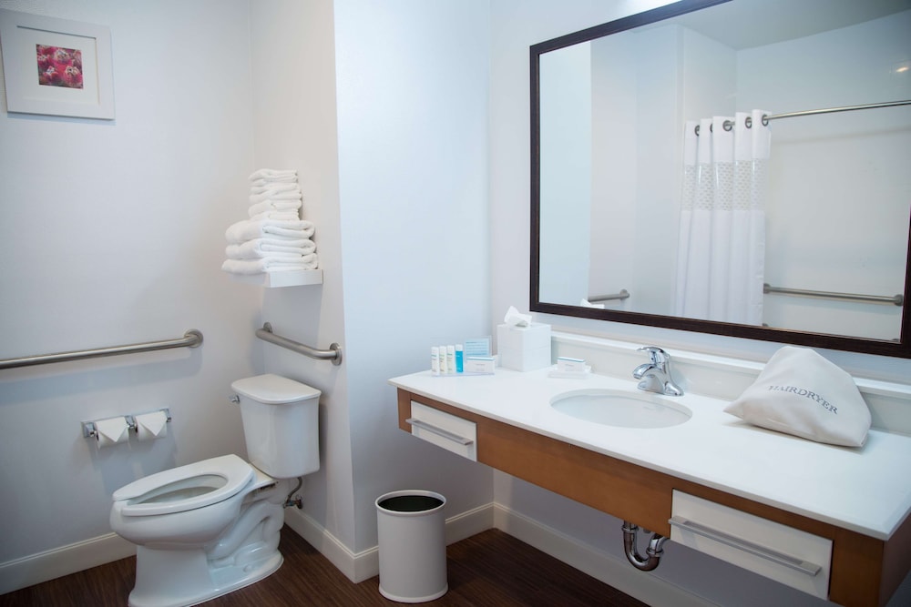 Hampton Inn & Suites McKinney - photo 24