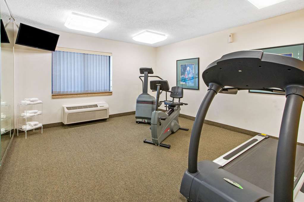 La Quinta Inn & Suites by Wyndham Albuquerque Journal Ctr NW - photo 8
