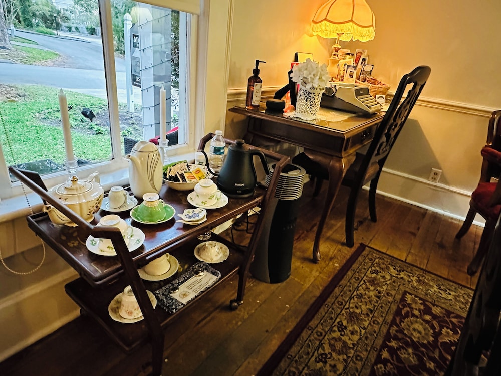 Mount Dora Historic Inn - photo 4
