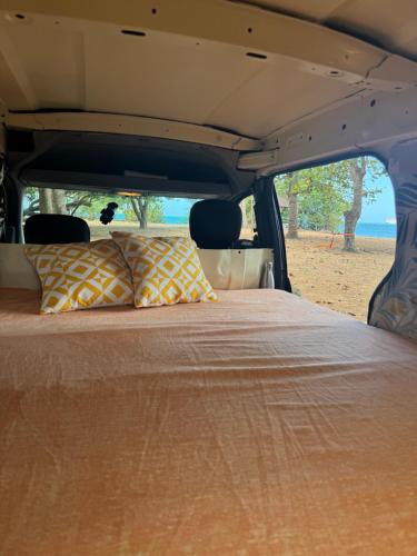 Van aménagé tout confort in Les Abymes, Guadeloupe