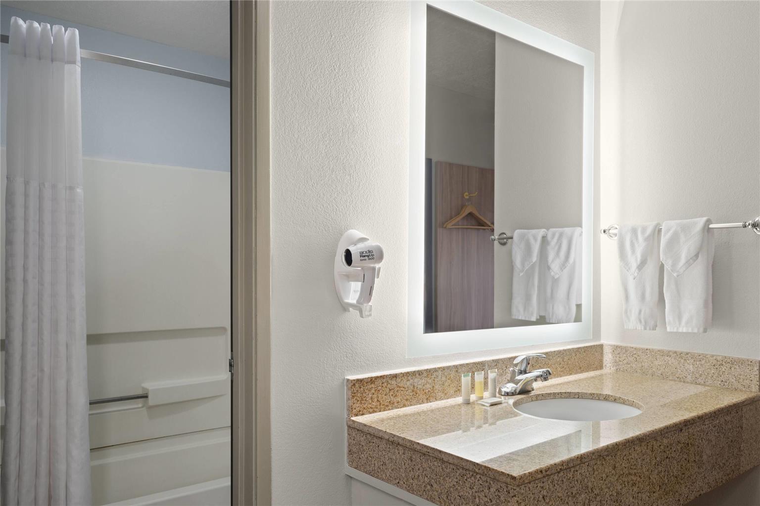 Days Inn by Wyndham Las Vegas - photo 22
