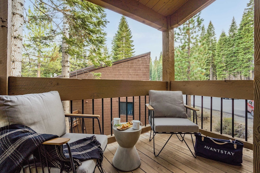 Sierra by Avantstay Ski In Ski Out Near Truckee w Access to Northstar Resort Community - photo 32