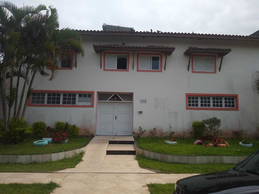 Hotel Fernandes Peruíbe in Peruibe, Brasil